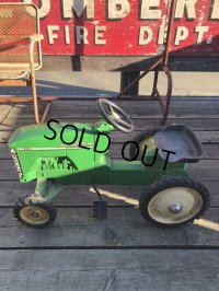 Vintage Ertl JOHN DEERE TRACTOR Pedal Car Kids Ride On 8310 (R234)