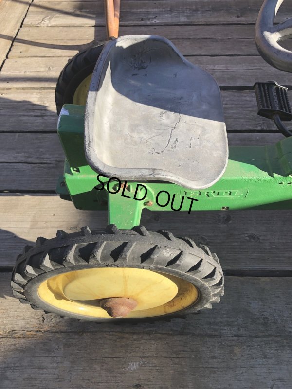 画像16: Vintage Ertl JOHN DEERE TRACTOR Pedal Car Kids Ride On 7600 (R235)