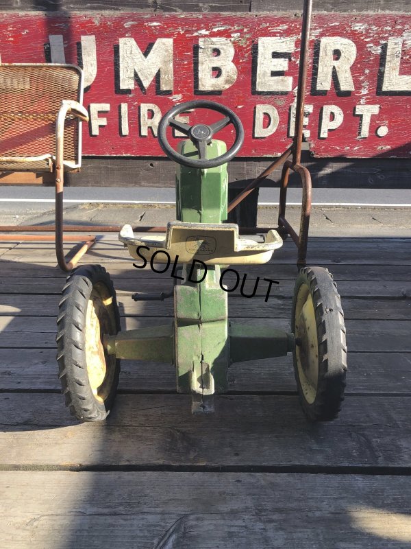 画像9: Vintage Ertl JOHN DEERE TRACTOR Pedal Car Kids Ride On (R236)