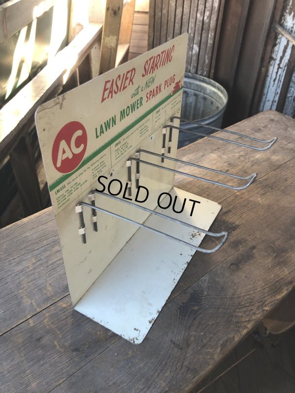 画像4: Vintage AC Spark Plugs AC Lawn Mower Spark Plugs Store Counter Display (R255)
