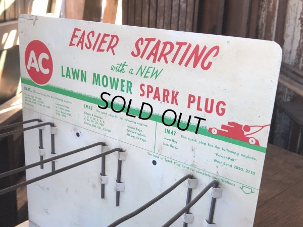 画像12: Vintage AC Spark Plugs AC Lawn Mower Spark Plugs Store Counter Display (R255)
