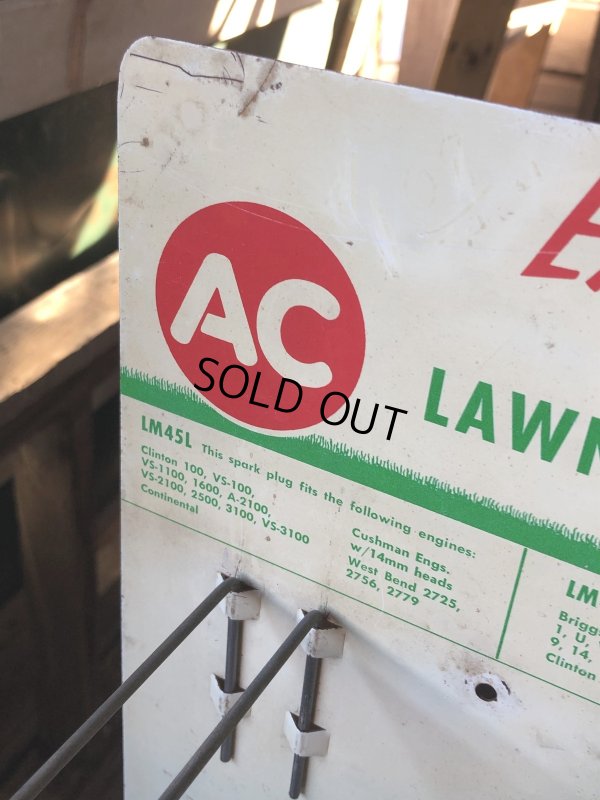 画像15: Vintage AC Spark Plugs AC Lawn Mower Spark Plugs Store Counter Display (R255)