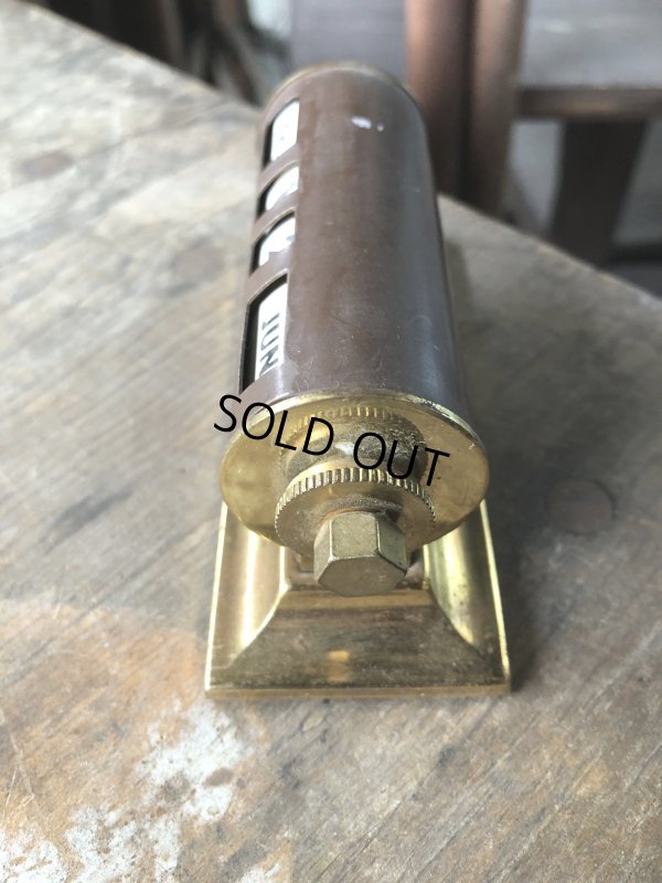 画像5: Vintage Perpetual Desk Top Brass Calendar (R272)