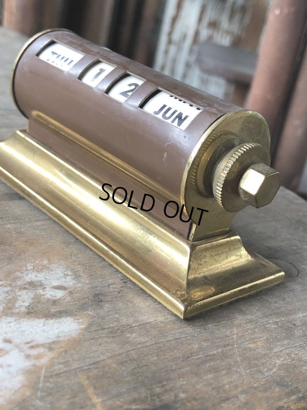 画像4: Vintage Perpetual Desk Top Brass Calendar (R272)