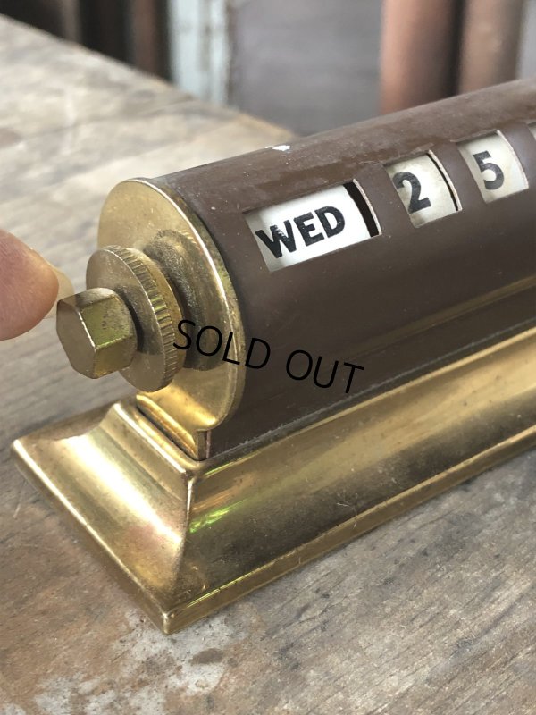 画像6: Vintage Perpetual Desk Top Brass Calendar (R272)