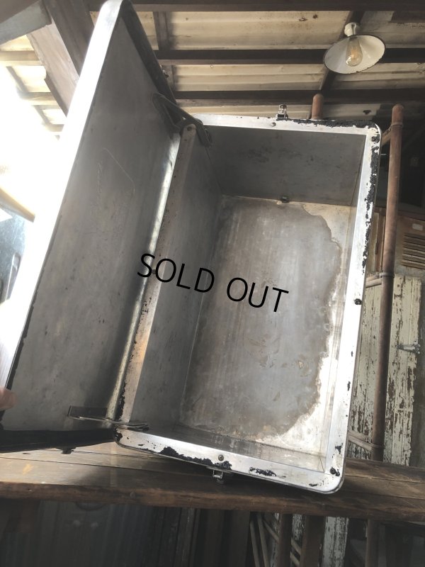 画像18: 60s Vintage Advertising Hires Root Beer Aluminium Color Box (R294)