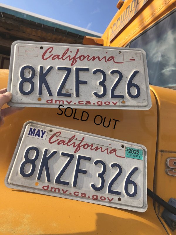 画像1: Original USA California License Plate 8KZF326 SET (R307)