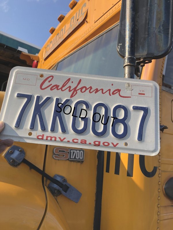画像1: Original USA California License Plate 7KKG087 (R323)