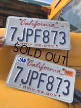 Original USA California License Plate 7JPF873 SET (R310)
