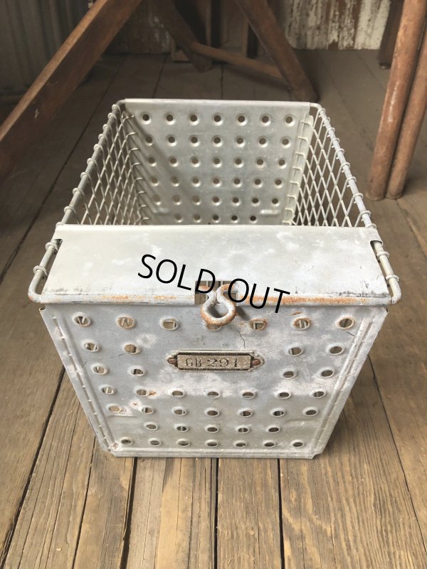 画像2: Vintage USA Industrial Metal Wire # Locker Basket GB-291 (R333)