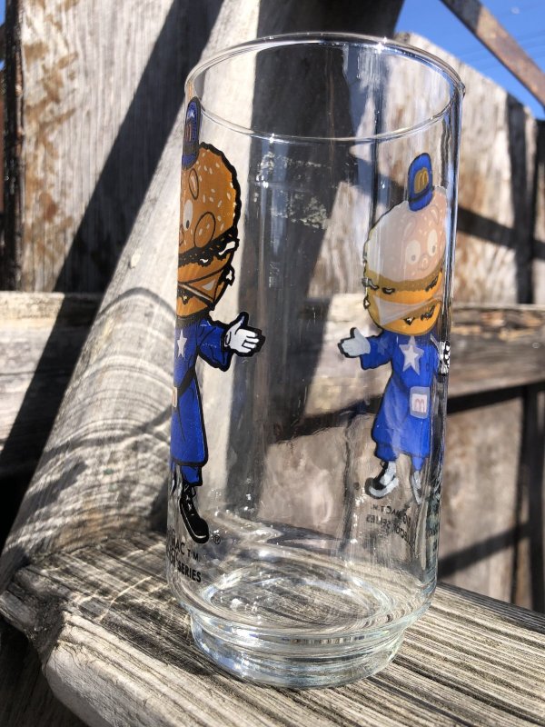 画像2: 70s Vintage Glass McDonaland Collector Series Big Mac (R369)