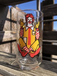 70s Vintage Glass McDonaland Collector Series Ronald McDonald (R368)