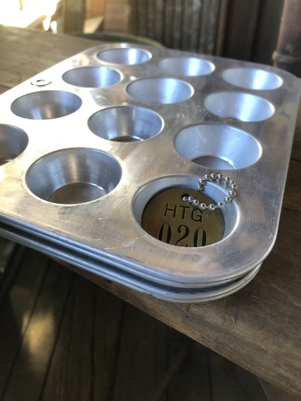 画像4: Vintage USA MIRRO Kitchenware Cupcake Muffin Tin Pan (R414) 