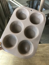 Vintage USA Kitchenware Cupcake Muffin Tin Pan (R418) 