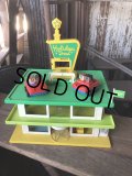 70s Vintage Playskool The Familiar Places Holiday Inn Playset (R440)