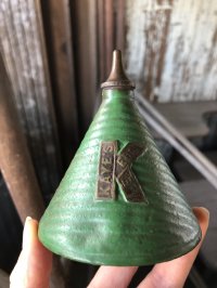 Antique England Kaye's Handy Thumb Oiler Can (R452)