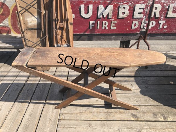 画像16: Vintage American Primitive Wooden Ironing Board Table (B459)