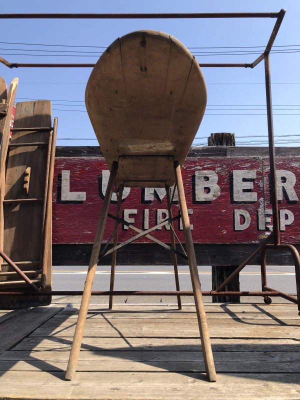 画像14: Vintage American Primitive Wooden Ironing Board Table (B457)