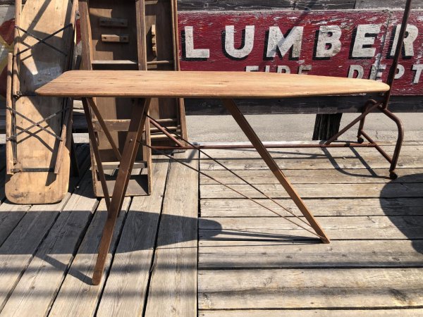 画像10: Vintage American Primitive Wooden Ironing Board Table (B458)