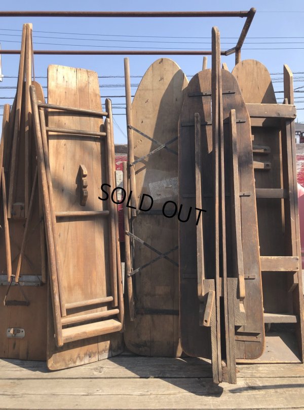 画像24: Vintage American Primitive Wooden Ironing Board Table (B459)