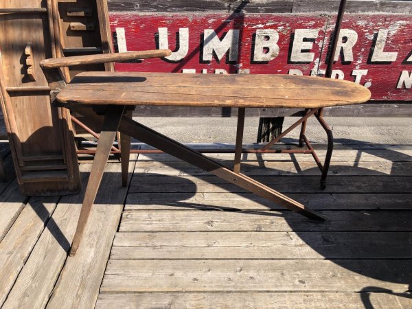 画像10: Vintage American Primitive Wooden Ironing Board Table (B456)