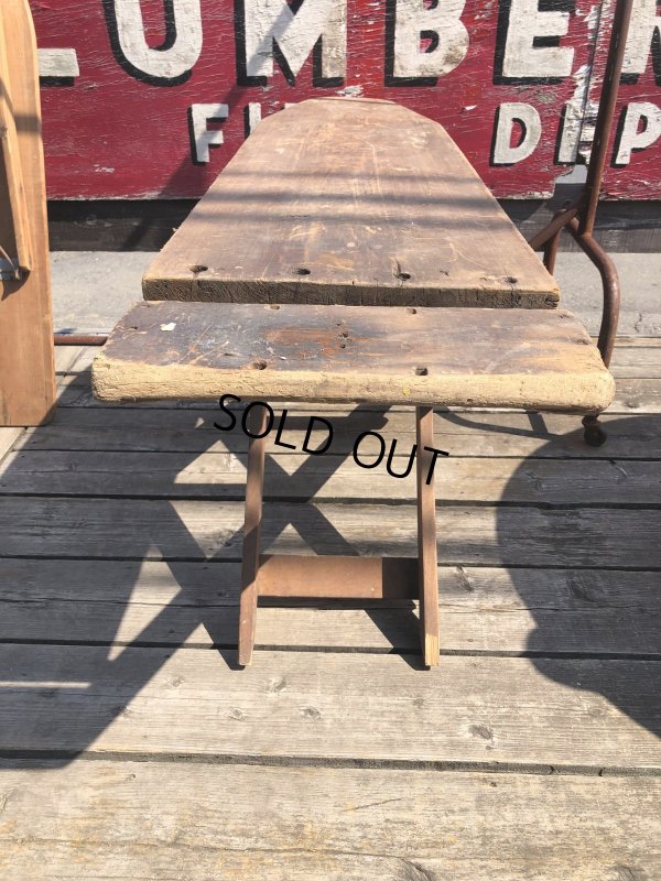 画像6: Vintage American Primitive Wooden Ironing Board Table (B459)