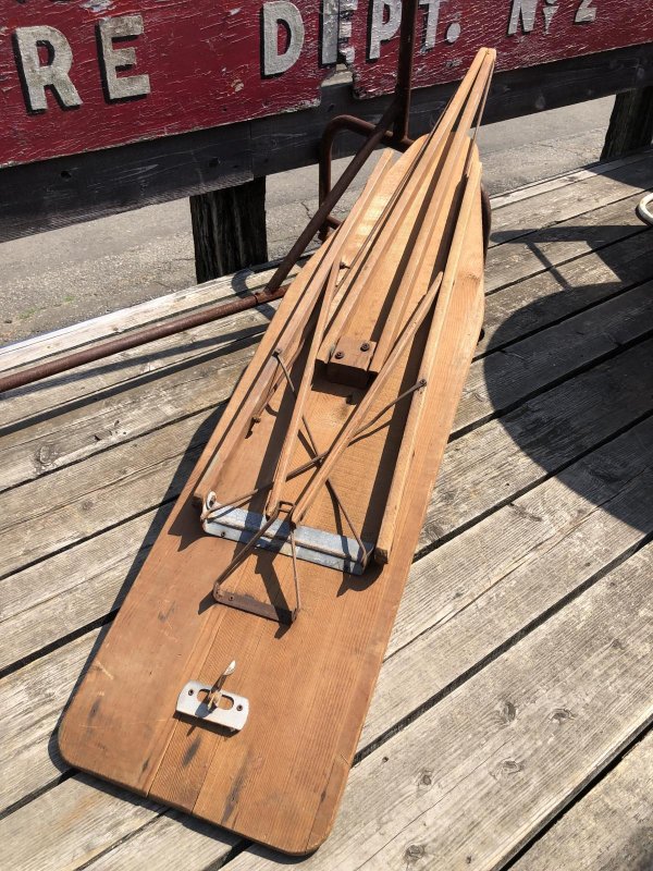 画像18: Vintage American Primitive Wooden Ironing Board Table (B458)