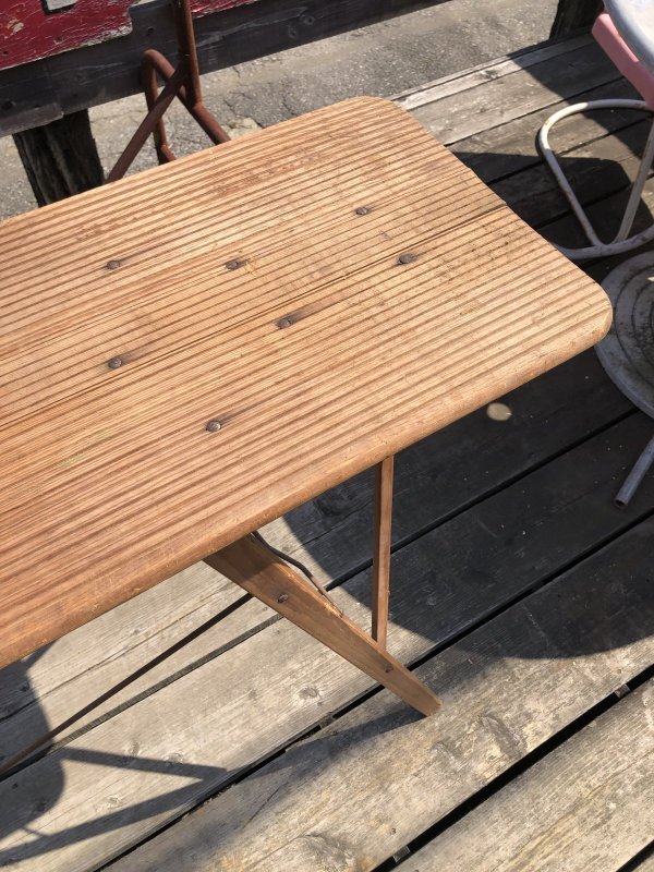 画像5: Vintage American Primitive Wooden Ironing Board Table (B458)