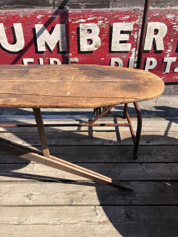 画像12: Vintage American Primitive Wooden Ironing Board Table (B456)