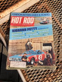 70s Vintage Car Magazine Hot Rod 1975 (B470)