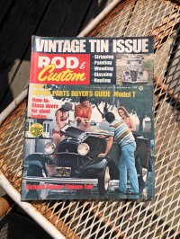 70s Vintage Car Magazine ROD & Custom 1972 (B464)
