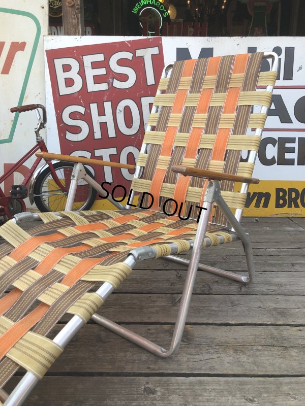 画像13: 60 Vintage Folding Long Lawn Chair (R495)