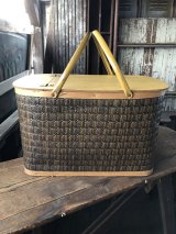 Vintage USA Picnic Basket (R519)