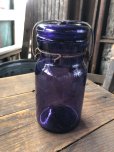 画像2: 10s Era Antique Purple Glass Jar (R573) (2)