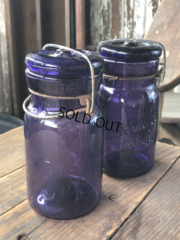画像9: 10s Era Antique Purple Glass Jar (R573)