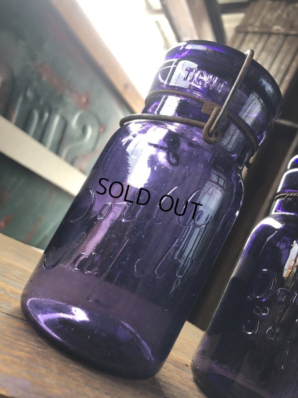 画像8: 10s Era Antique Purple Glass Jar (R573)