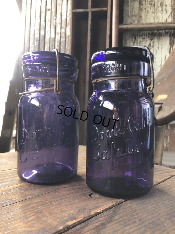 画像7: 10s Era Antique Purple Glass Jar (R572)