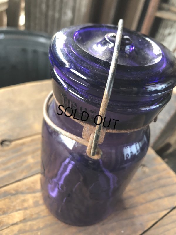 画像5: 10s Era Antique Purple Glass Jar (R573)