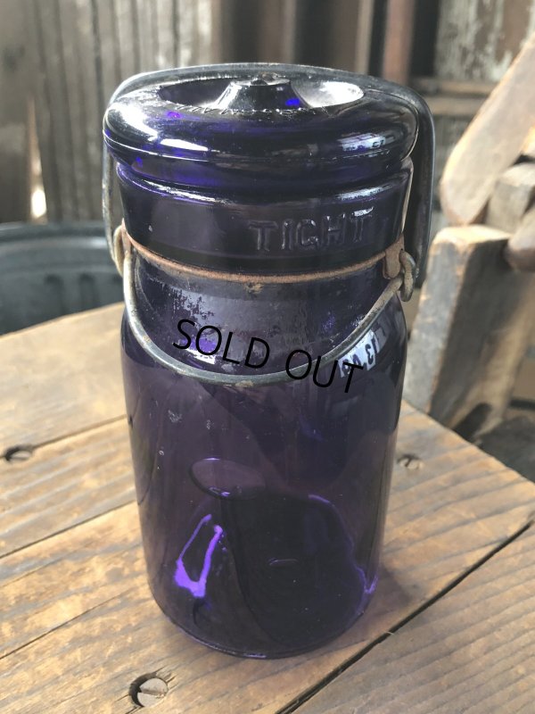 画像2: 10s Era Antique Purple Glass Jar (R572)