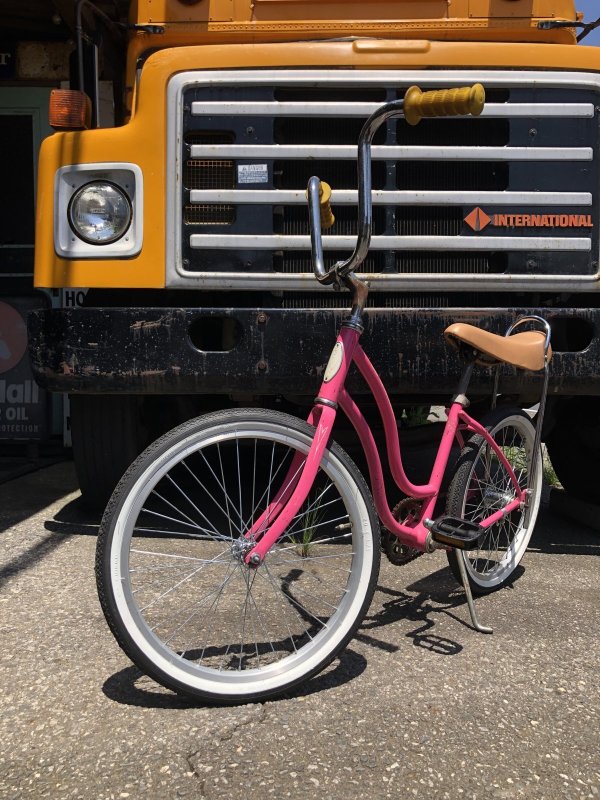 画像1:  【店舗引き取り限定】Vintage Schwinn Ladies Pink Bicycle 20" (R580)