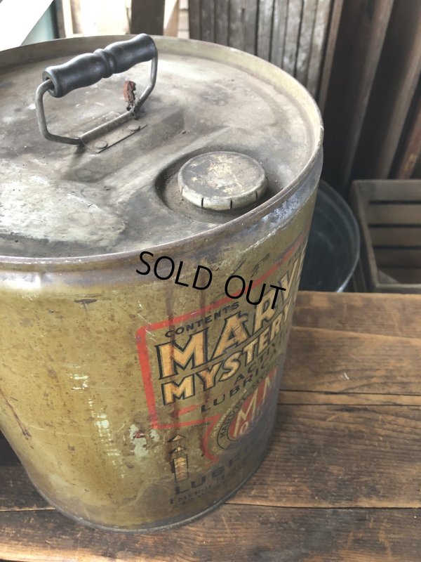 画像10: Vintage Motor Gas Oil 5 Gallon Can MARVEL MYSTERY (R585) 