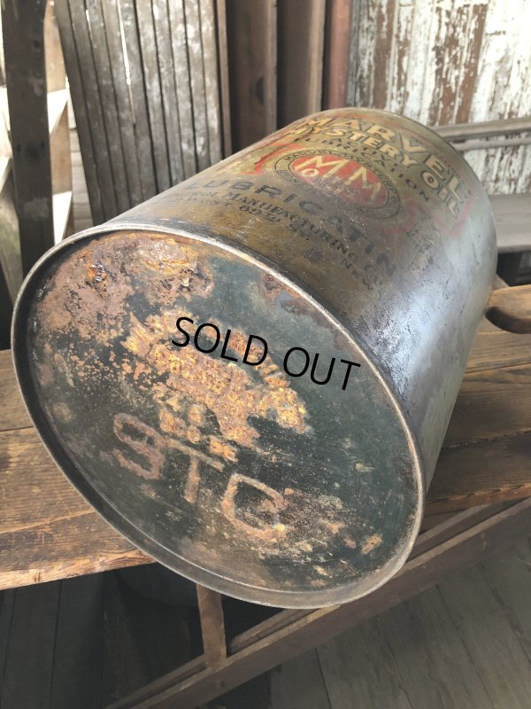 画像8: Vintage Motor Gas Oil 5 Gallon Can MARVEL MYSTERY (R585) 