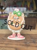Vintage IHOP Pancake Kids Meal Toy Cynthia Cinnamon Apple PVC (R618)