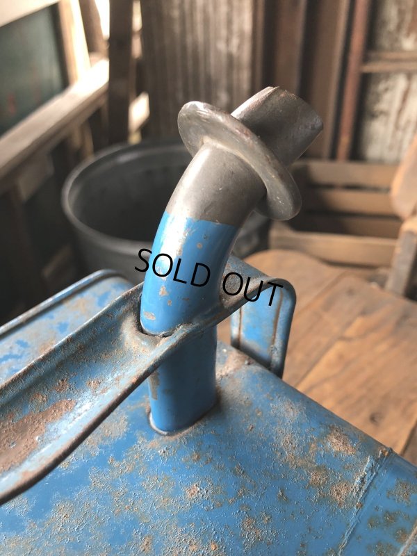 画像12: 50s Vintage ESSO Blue Valor Paraffin Can (R628) 