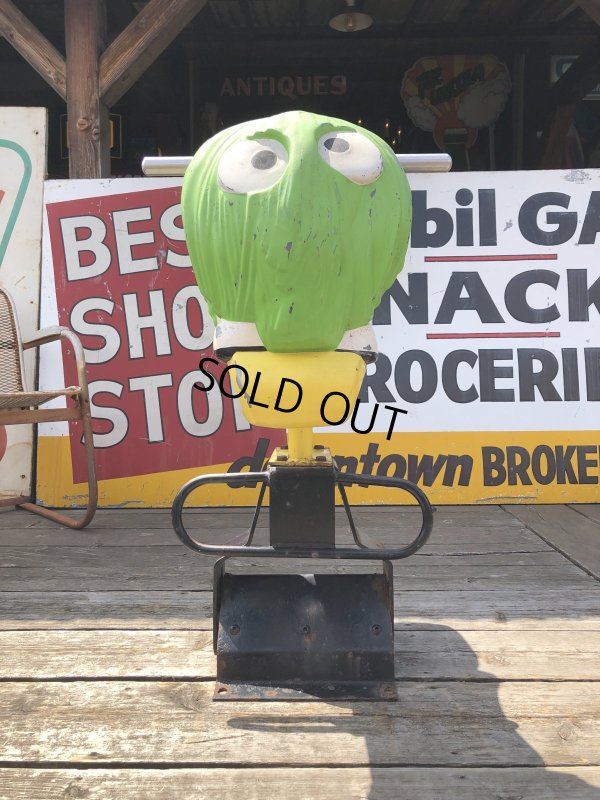 画像9: 70s Vintage McDonald's Fry Guys Playground Ride-On (R632)