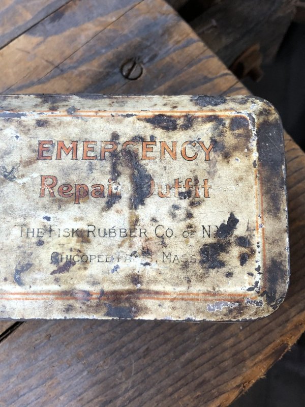 画像8: 60s Vintage Fisk Emergency Repair Outfit Can (R653)