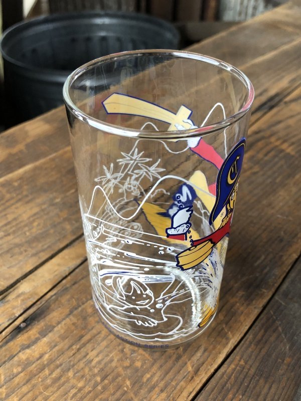 画像5: 70s Vintage Glass McDonaland Action Series Captain Crook (R657)