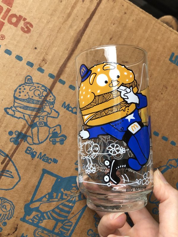 画像6: 70s Vintage Glass McDonaland Collector Series Big Mac Police (R658)