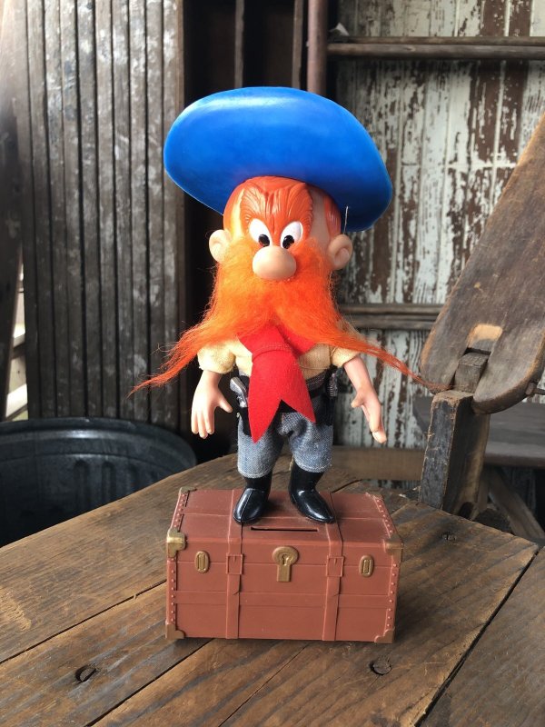 画像1: 70s Vintage R.Dakin W/Bank Figure Looney Tunes  Yosemite Sam (R726) 