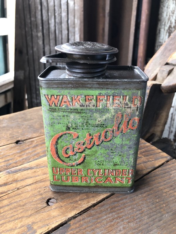 画像1: 20s Antique WAKEFIELD Castrol Upper Cylinder Lubricant Oil Can (R750)
